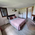 Hiska Na Skalci, The House On The Rock 度假居 Znojile pri Krki