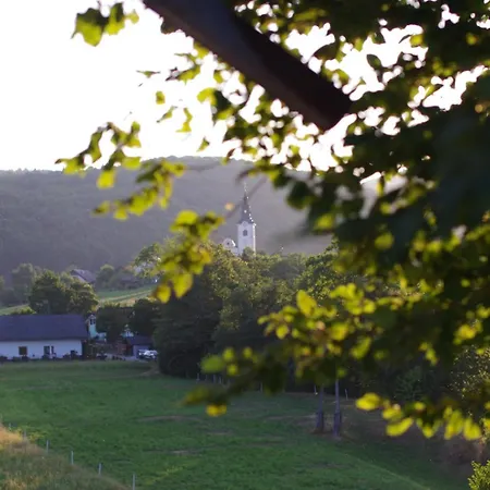 Hiska Na Skalci, The House On The Rock 度假居