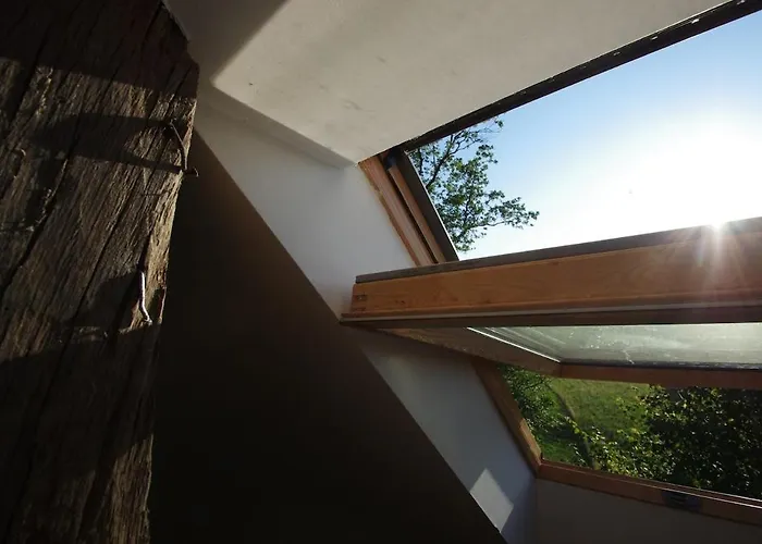 別荘 Hiska Na Skalci, The House On The Rock