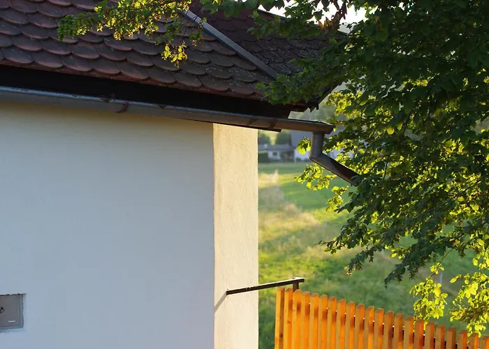 Hiska Na Skalci, The House On The Rock * Znojile pri Krki