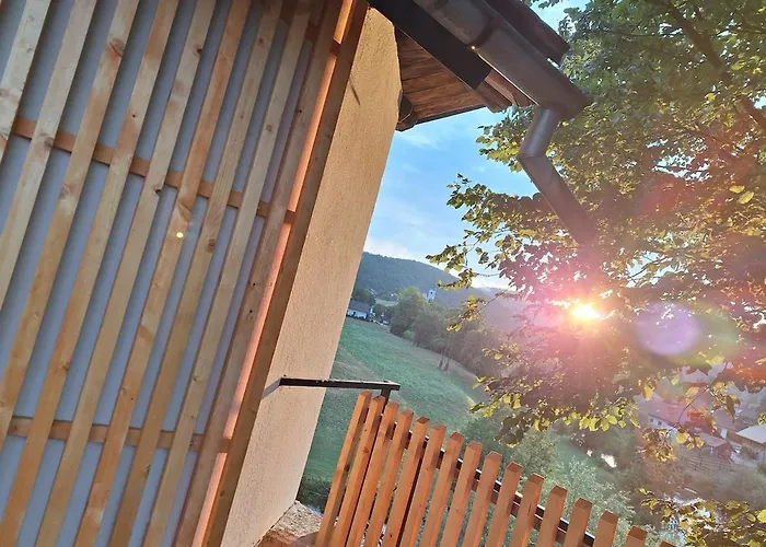 別荘 Hiska Na Skalci, The House On The Rock