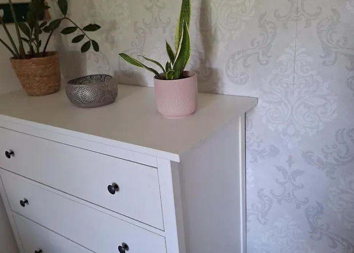 別荘 Hiska Na Skalci, The House On The Rock *